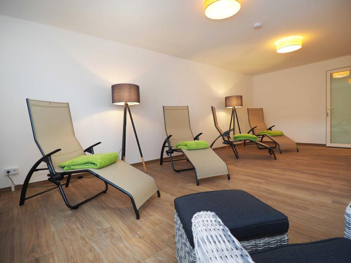 Appartement "Froschkoenig" - Oase Am Haff Garz  외부 사진